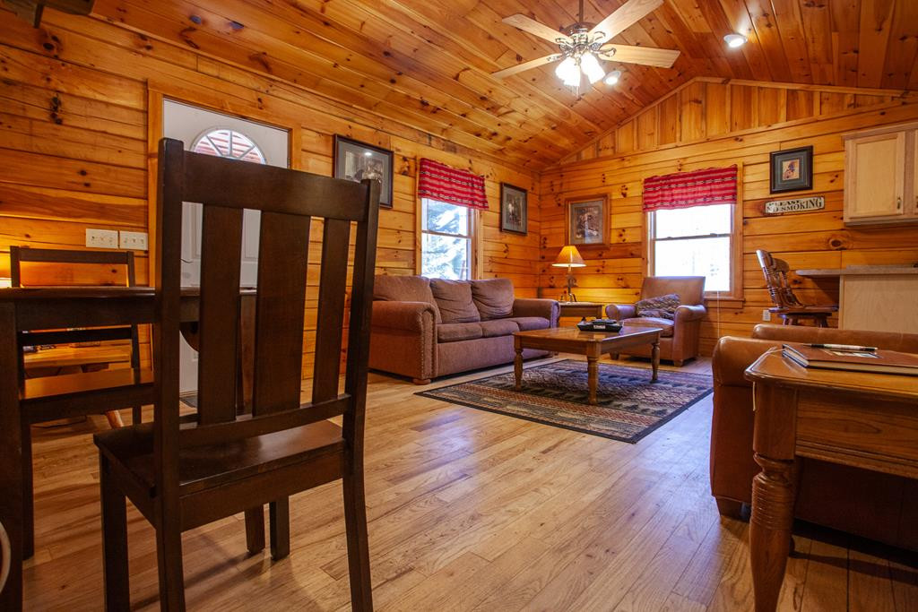 322 Hickory Br Road Whittier, NC 28789 - Photo 14 of 50
