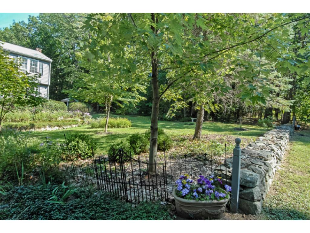 68 Piscataqua Road Dover, NH 03820 - Photo 21 of 31