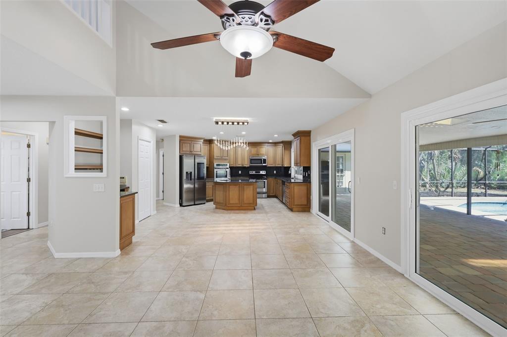 69 Spring Lake Drive DeBary, FL 32713 - Photo 16 of 64