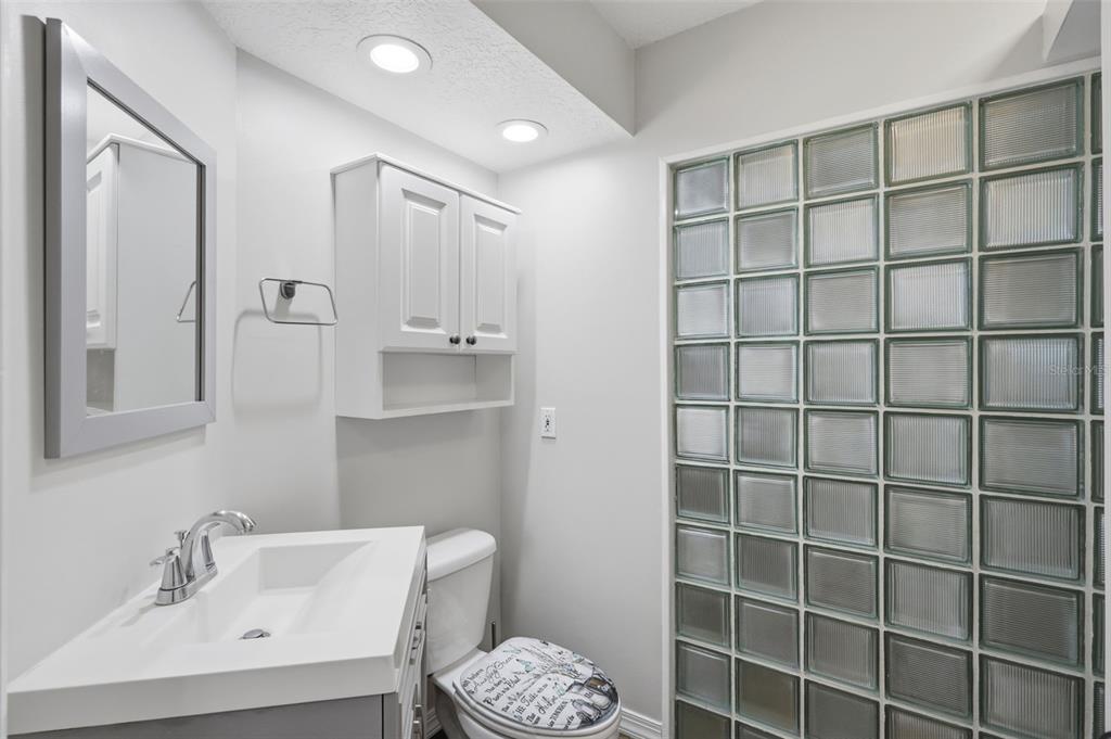 69 Spring Lake Drive DeBary, FL 32713 - Photo 25 of 64