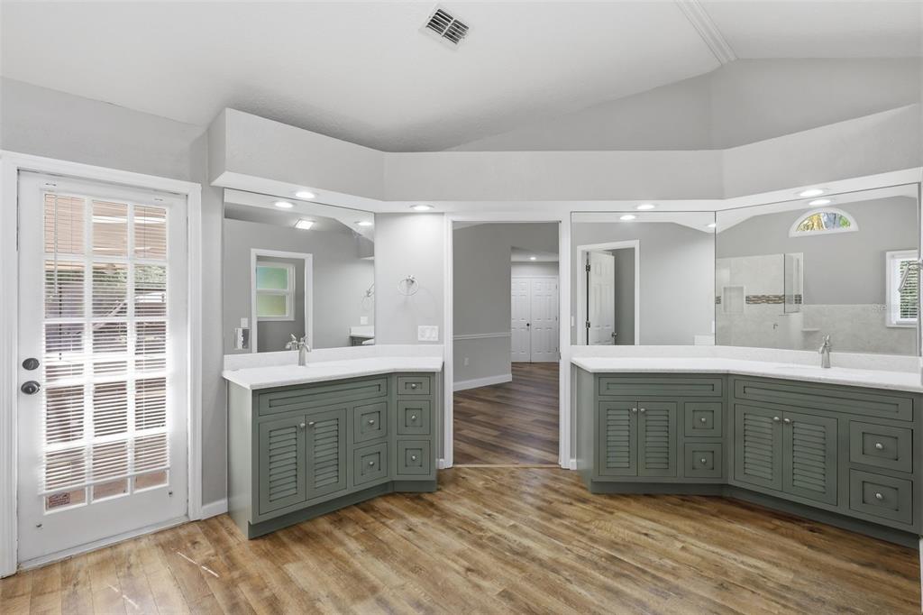 69 Spring Lake Drive DeBary, FL 32713 - Photo 38 of 64