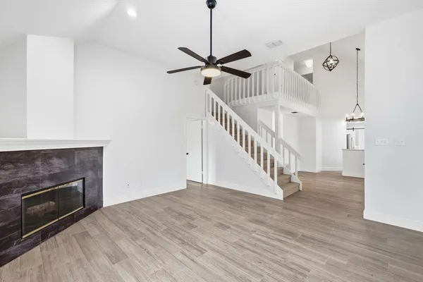 $3,000 | 381 Arbor Lane, Euless, TX 76039