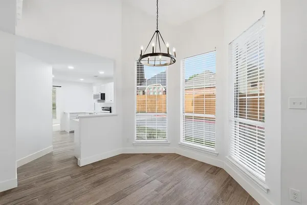 $3,000 | 381 Arbor Lane, Euless, TX 76039