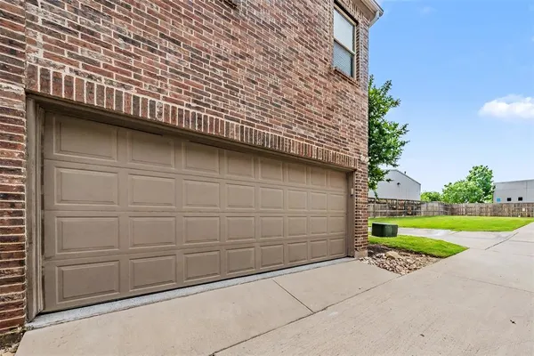 $3,200 | 4205 Riverview Drive, Carrollton, TX 75010