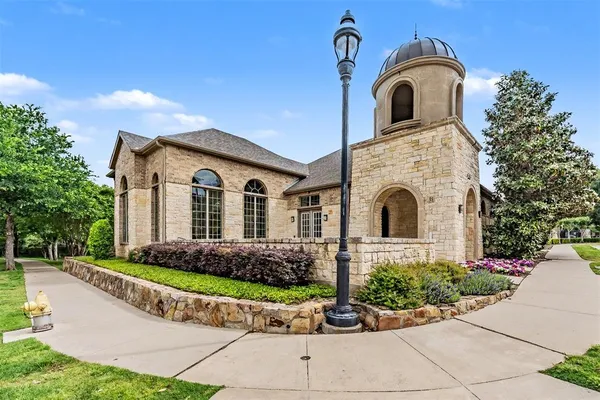 $3,200 | 4205 Riverview Drive, Carrollton, TX 75010