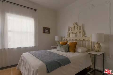 $695,000 | 3400 San Marino Street, Unit M, Los Angeles, CA 90006