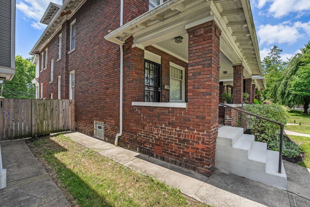 1861 Bryden Road Columbus, OH 43205 - Photo 36 of 50 21_bryden ext-59