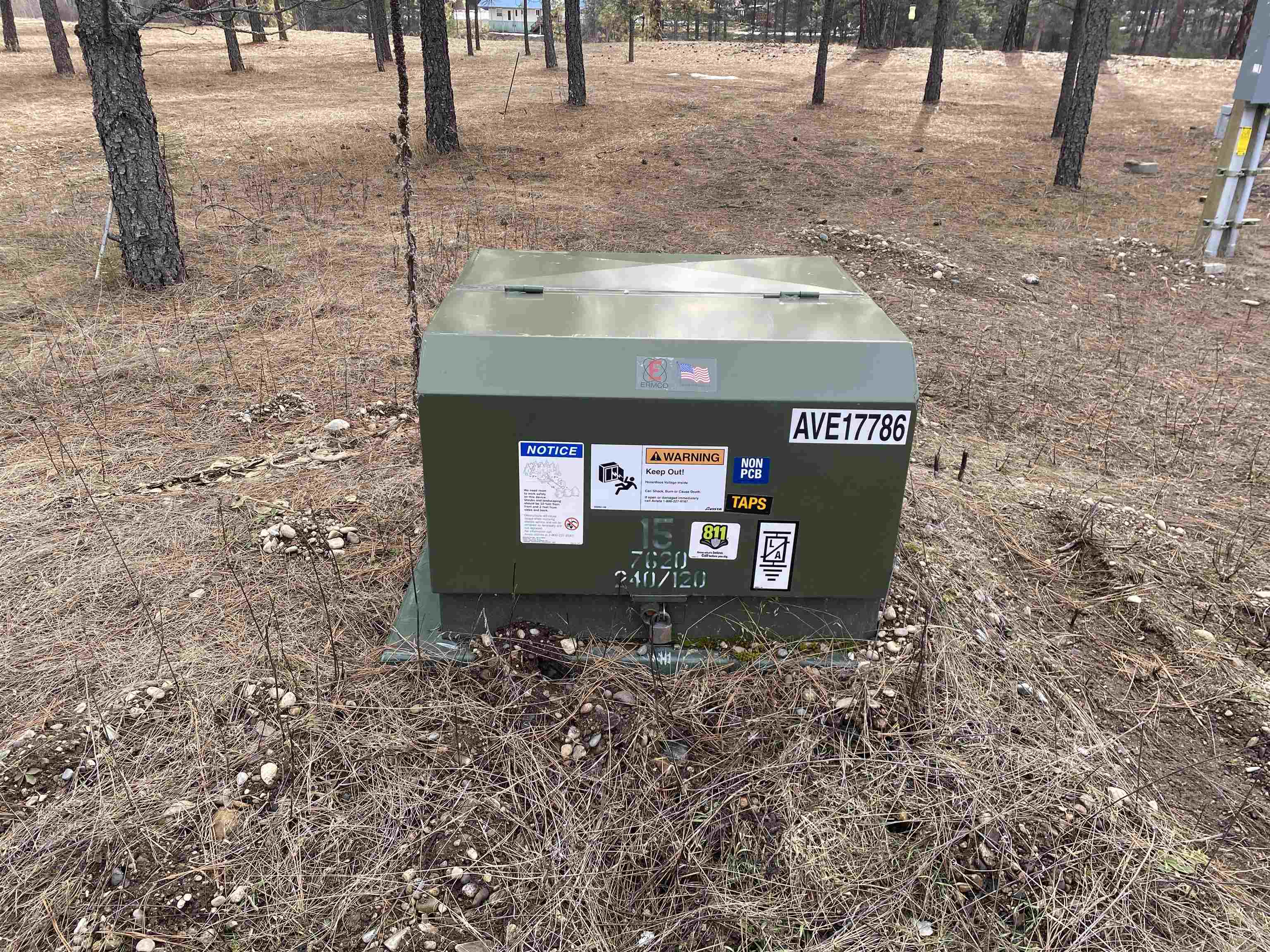 3347 Rockcut Road Kettle Falls, WA 99141 - Photo 7 of 16