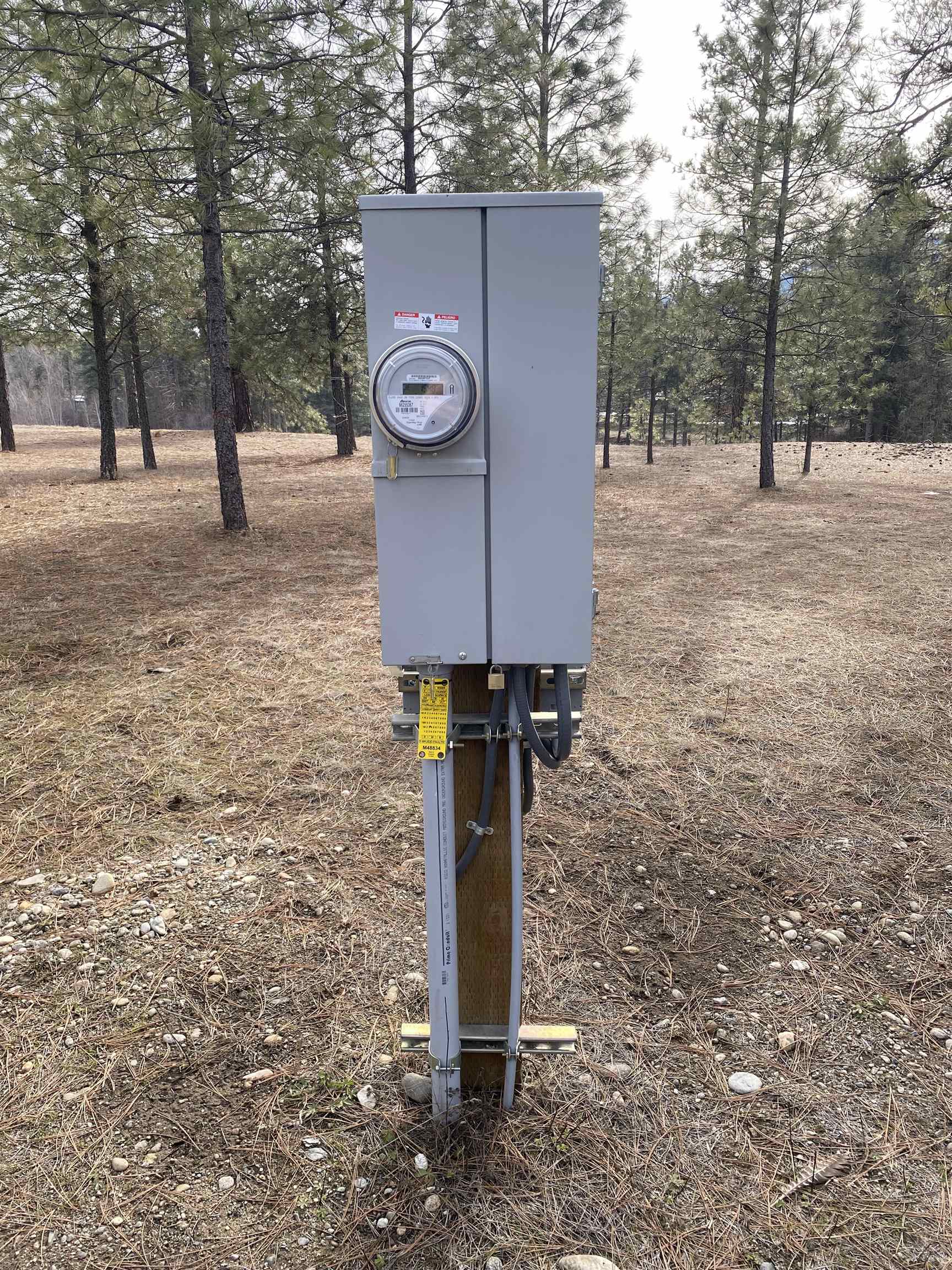 3347 Rockcut Road Kettle Falls, WA 99141 - Photo 8 of 16