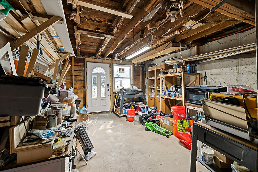 21 Old Windsor Road China, ME 04358 - Photo 25 of 40 38_BP5A1910_DxO_mls