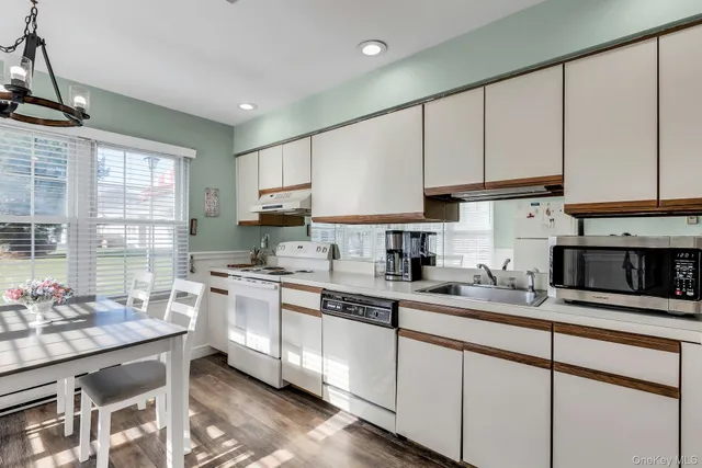 $524,000 | 55 Revere Drive, Sayville, NY 11782