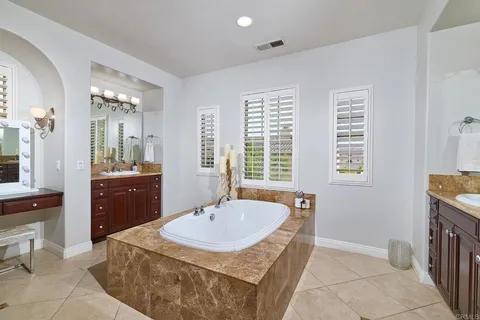 $2,675,000 | 5815 Blazing Star Lane, San Diego, CA 92130