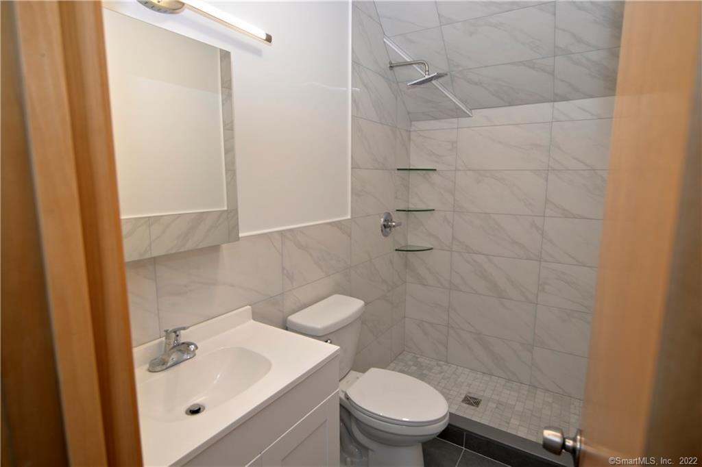 361 Gregory Street, Unit 1 Bridgeport, CT 06604 - Photo 24 of 35