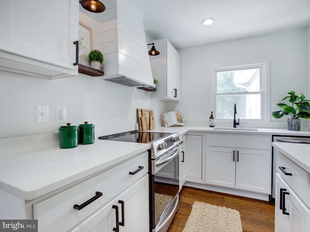 2860 Holland Cliffs Road Huntingtown, MD 20639 - Photo 13 of 54