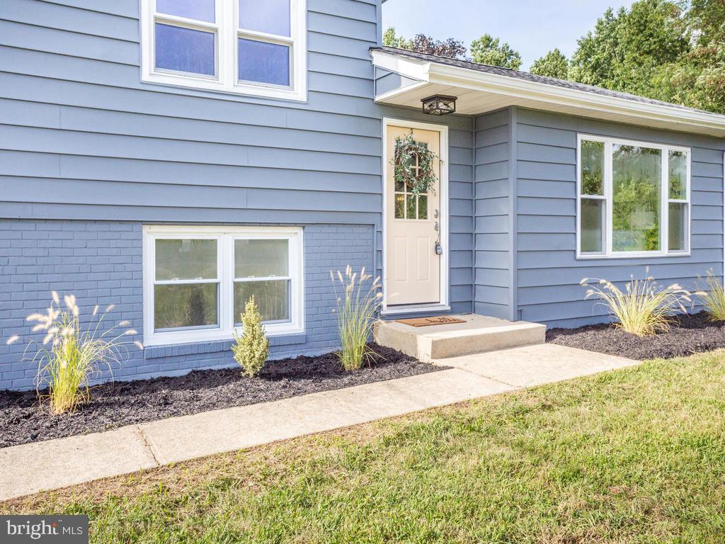2860 Holland Cliffs Road Huntingtown, MD 20639 - Photo 3 of 54