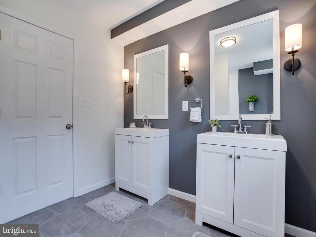 2860 Holland Cliffs Road Huntingtown, MD 20639 - Photo 25 of 54