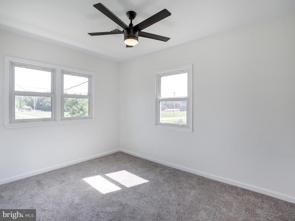 2860 Holland Cliffs Road Huntingtown, MD 20639 - Photo 32 of 54