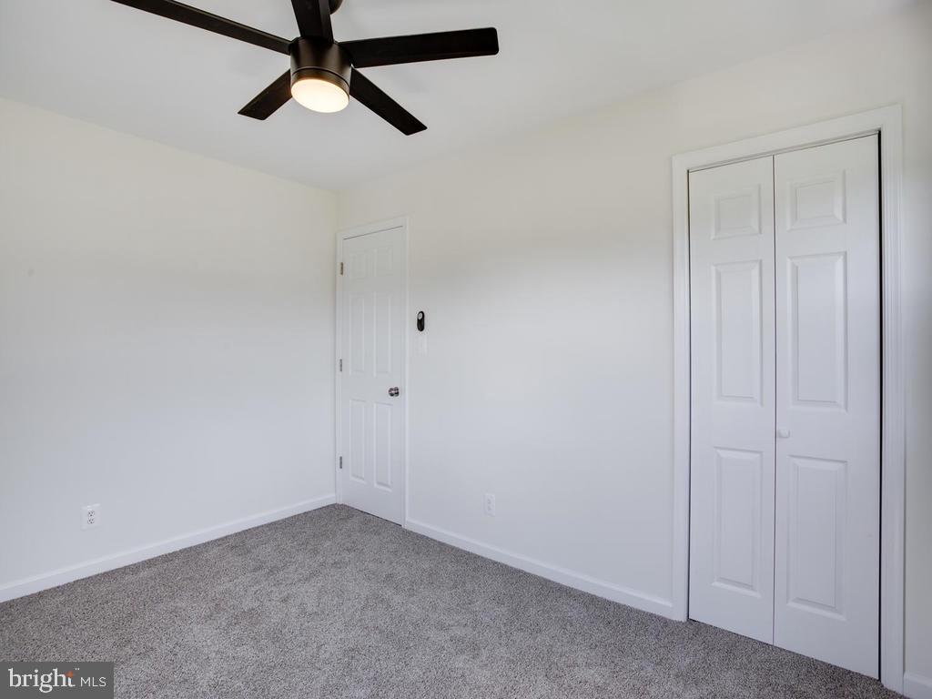 2860 Holland Cliffs Road Huntingtown, MD 20639 - Photo 33 of 54