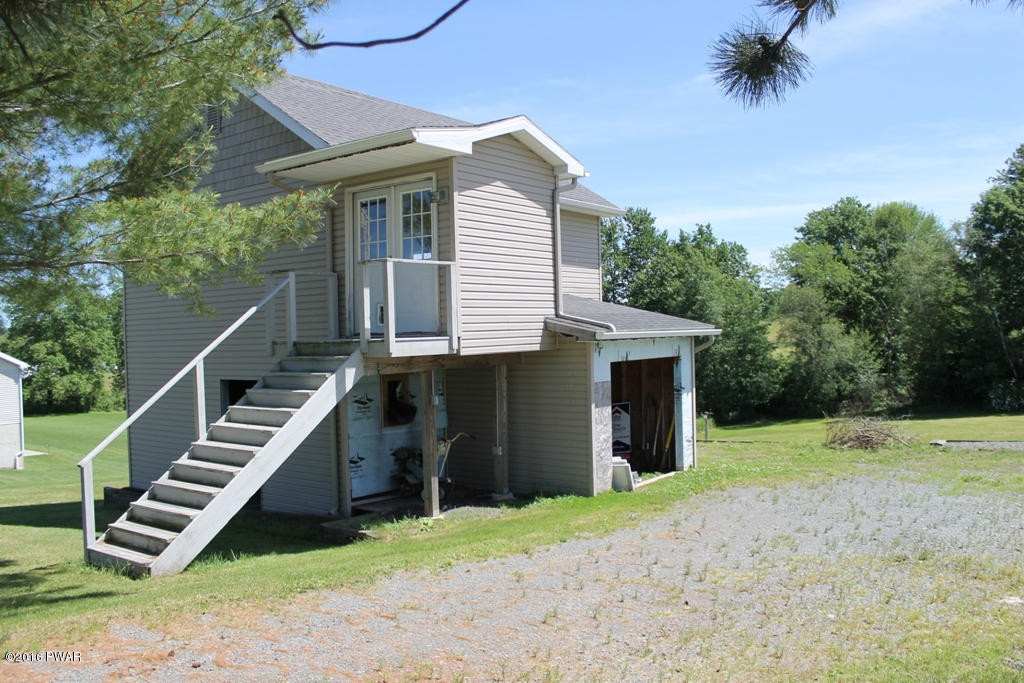 440 Swamp Brook Road Hawley, PA 18428 - Photo 5 of 8