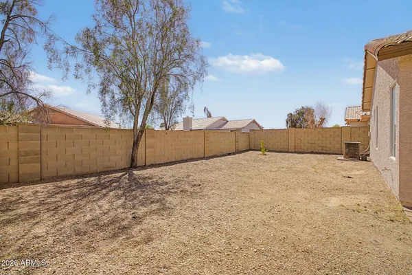 $358,888 | 8949 West Hubbell Street, Phoenix, AZ 85037