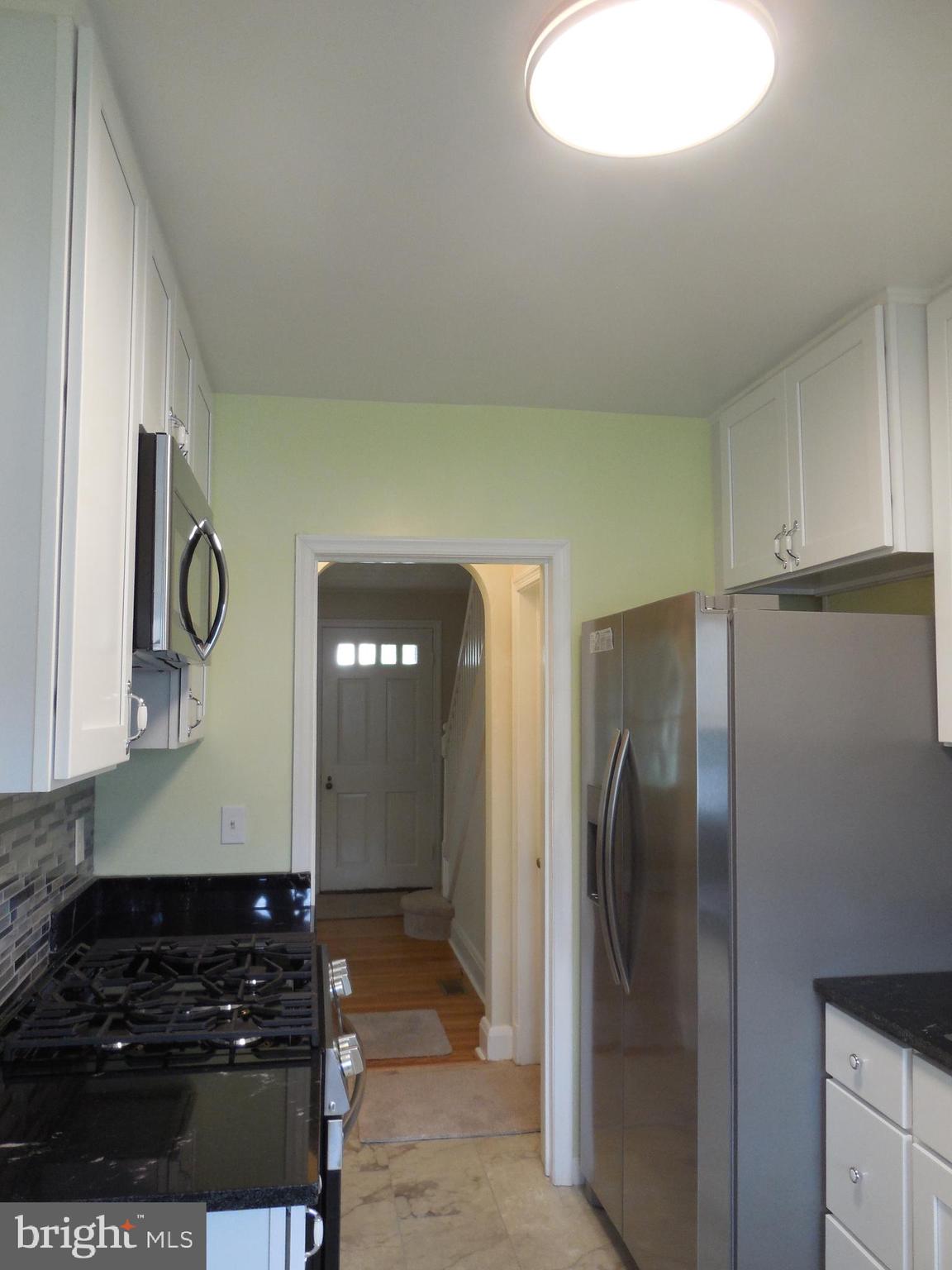 2444 Keyway Baltimore, MD 21222 - Photo 6 of 27