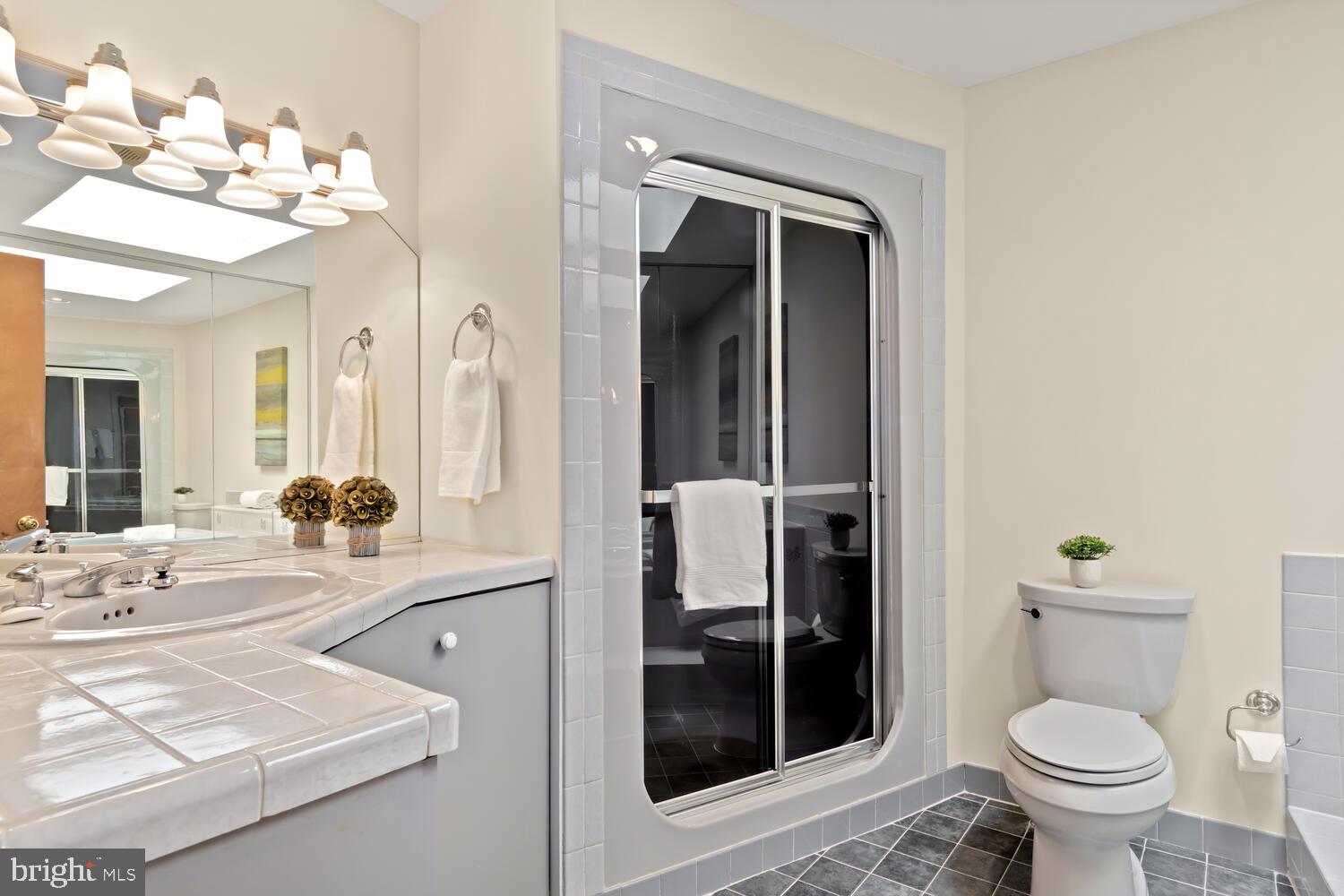 11 Elmridge Road Arnold, MD 21012 - Photo 25 of 38 Bathroom