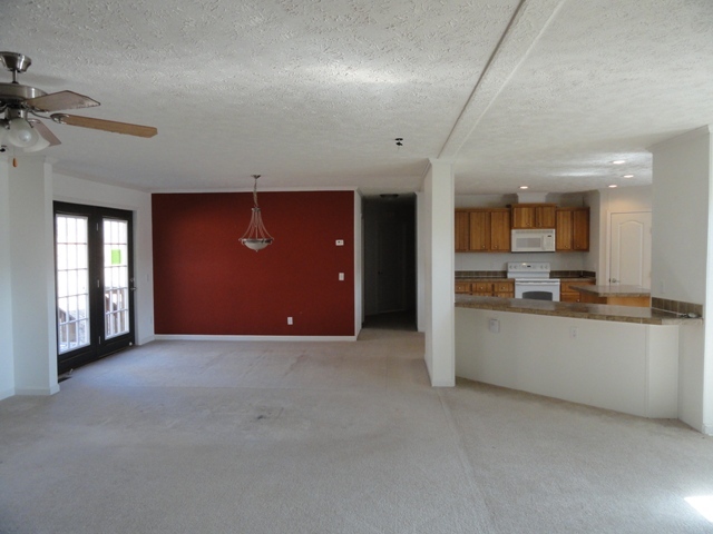 548 English Road Rocky Mount, VA 24151 - Photo 2 of 24 LRDRKITCOMBOV1