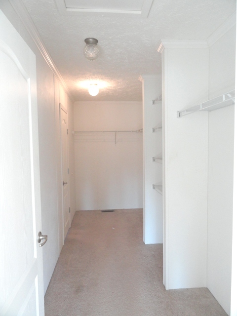 548 English Road Rocky Mount, VA 24151 - Photo 11 of 24 MBRWALKIN