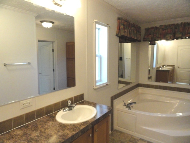 548 English Road Rocky Mount, VA 24151 - Photo 13 of 24 MSTBA1