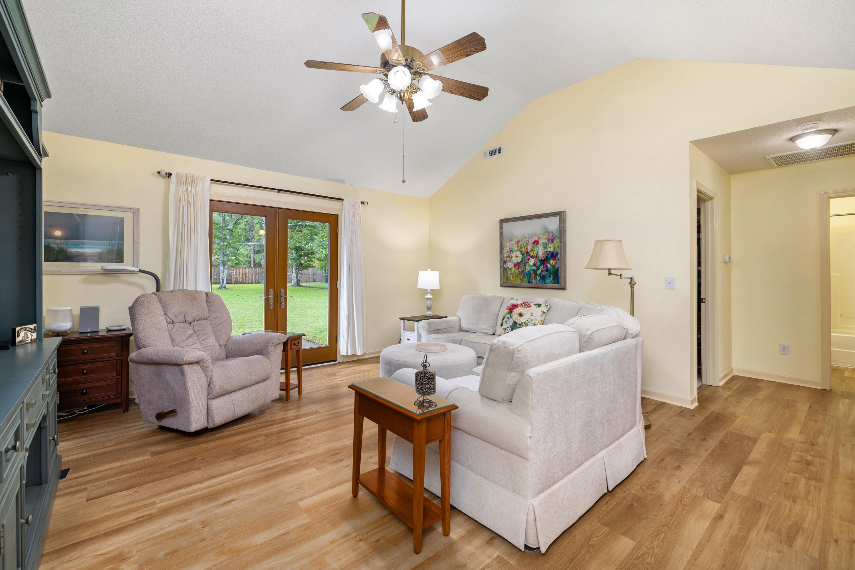 2845 Dbar Circle Sumter, SC 29154 - Photo 13 of 27 15