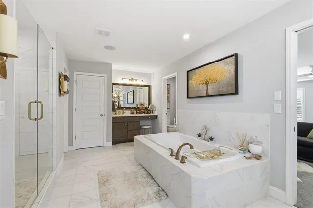 $885,000 | 13 Clearwater Court, Hoschton, GA 30548