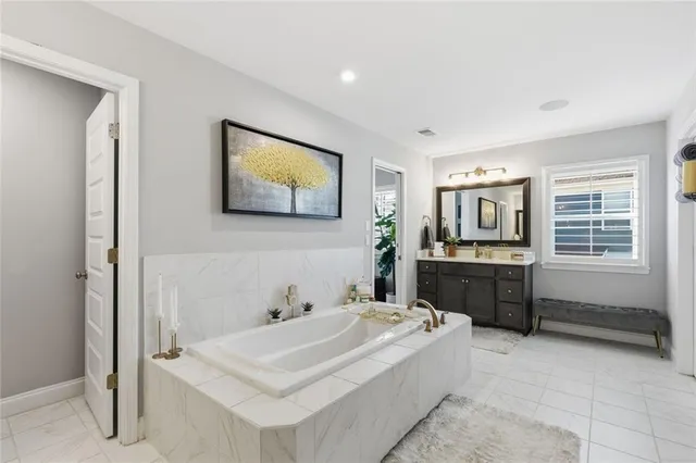 $885,000 | 13 Clearwater Court, Hoschton, GA 30548