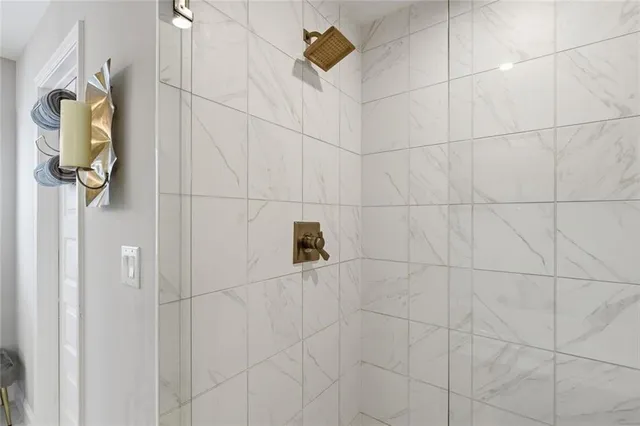 $885,000 | 13 Clearwater Court, Hoschton, GA 30548