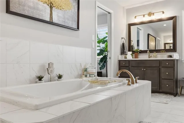 $885,000 | 13 Clearwater Court, Hoschton, GA 30548