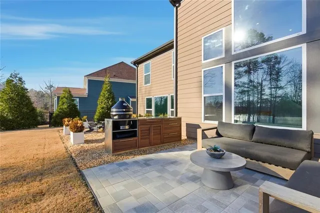 $885,000 | 13 Clearwater Court, Hoschton, GA 30548