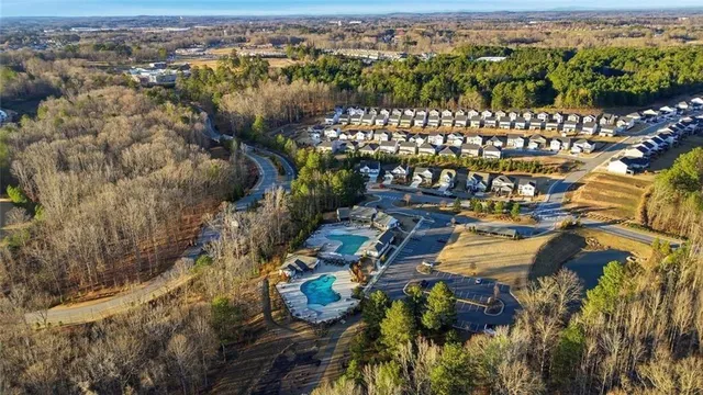 $885,000 | 13 Clearwater Court, Hoschton, GA 30548