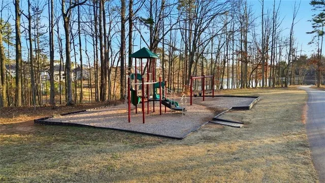 $885,000 | 13 Clearwater Court, Hoschton, GA 30548