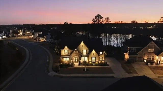 $885,000 | 13 Clearwater Court, Hoschton, GA 30548