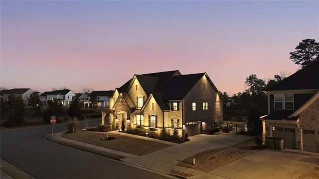 $885,000 | 13 Clearwater Court, Hoschton, GA 30548