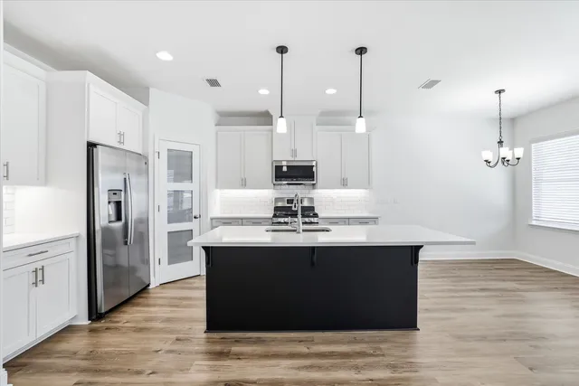 $2,700 | 201 Ursaline Street, Tallahassee, FL 32317