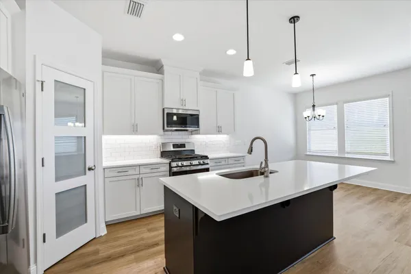 $2,650 | 201 Ursaline Street, Tallahassee, FL 32317