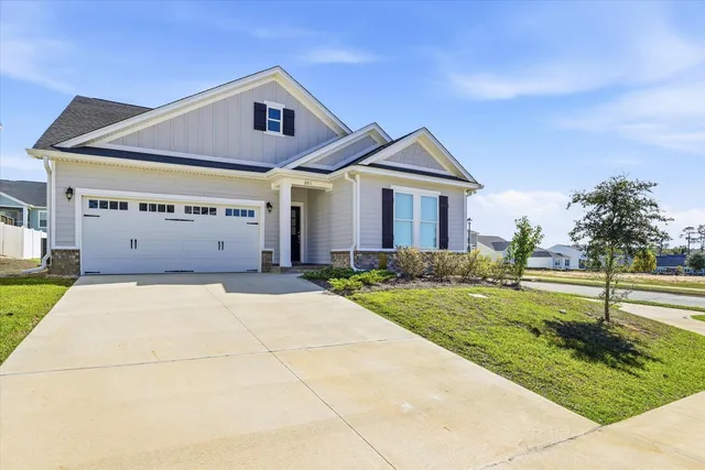 $2,700 | 201 Ursaline Street, Tallahassee, FL 32317