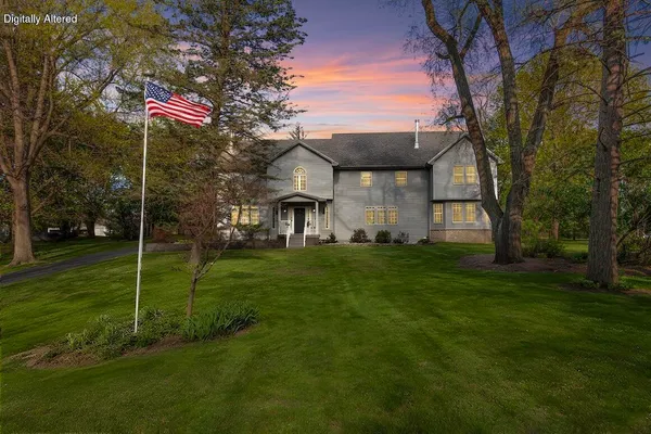 $974,500 | W329N4072 Lakeland Drive, Nashotah, WI 53058