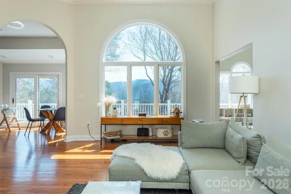 $949,000 | 11 High Meadow Drive, Weaverville, NC 28787