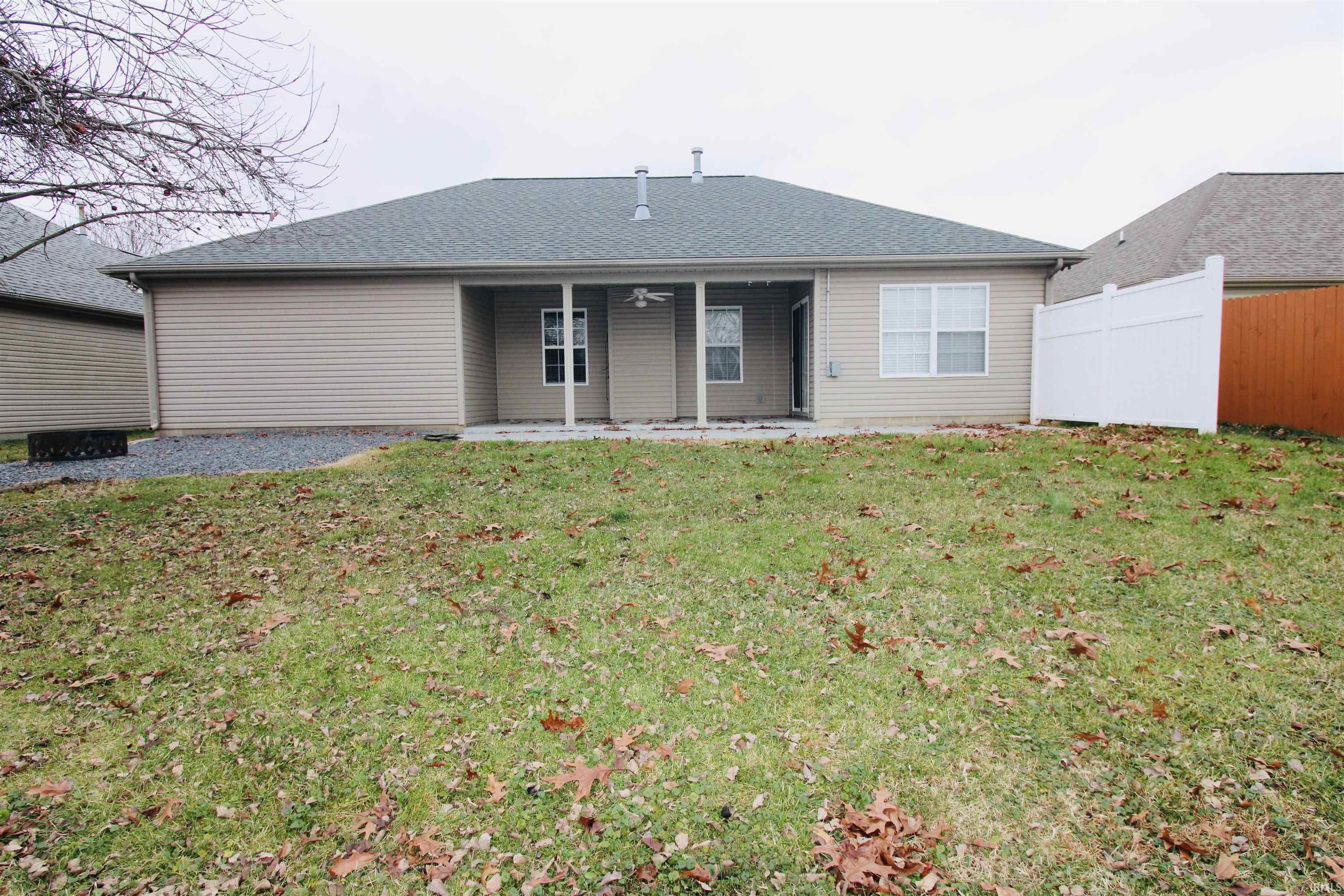9803 Clippinger Road Evansville, IN 47725 - Photo 2 of 26 Gallery Image 2