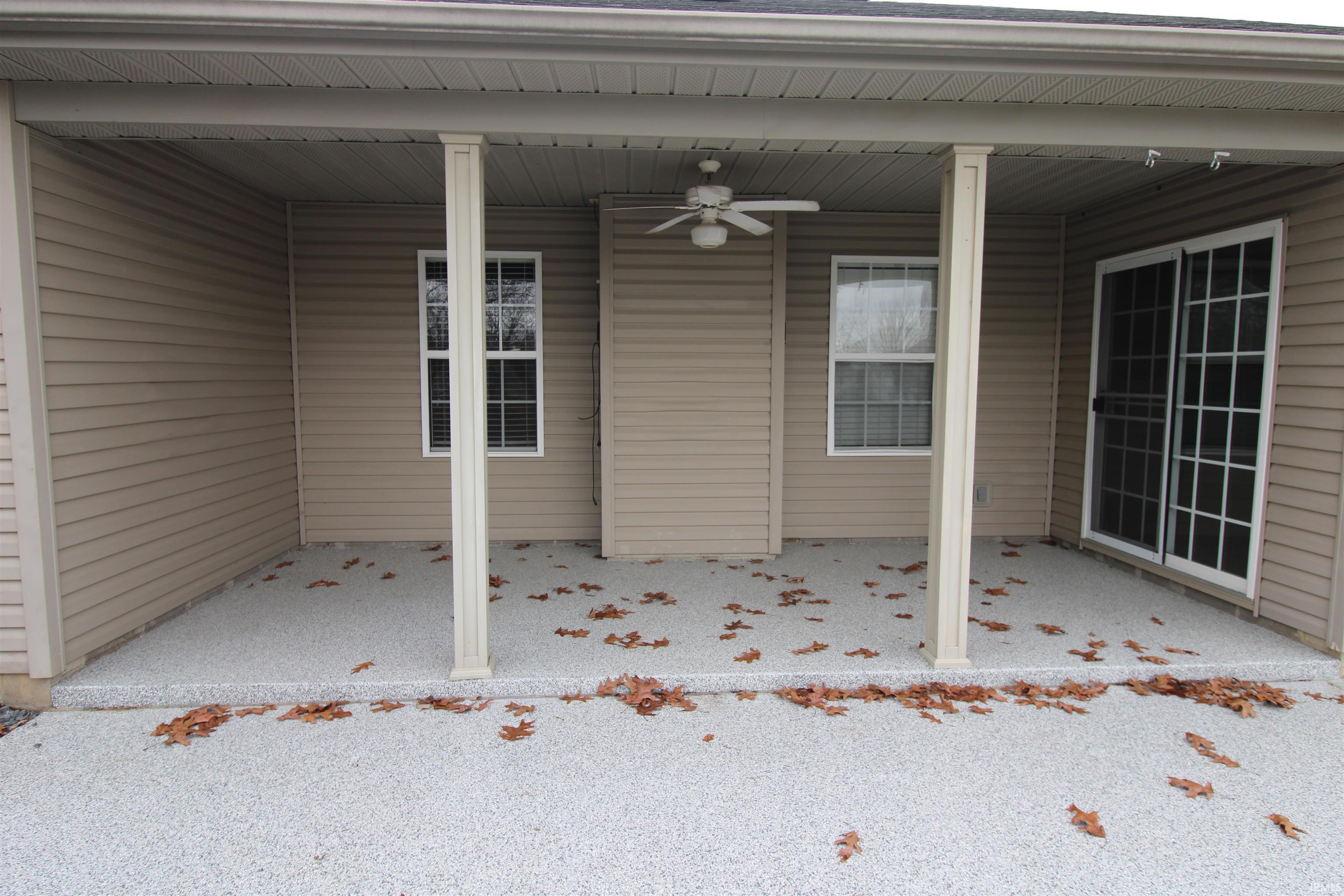 9803 Clippinger Road Evansville, IN 47725 - Photo 3 of 26 Gallery Image 3