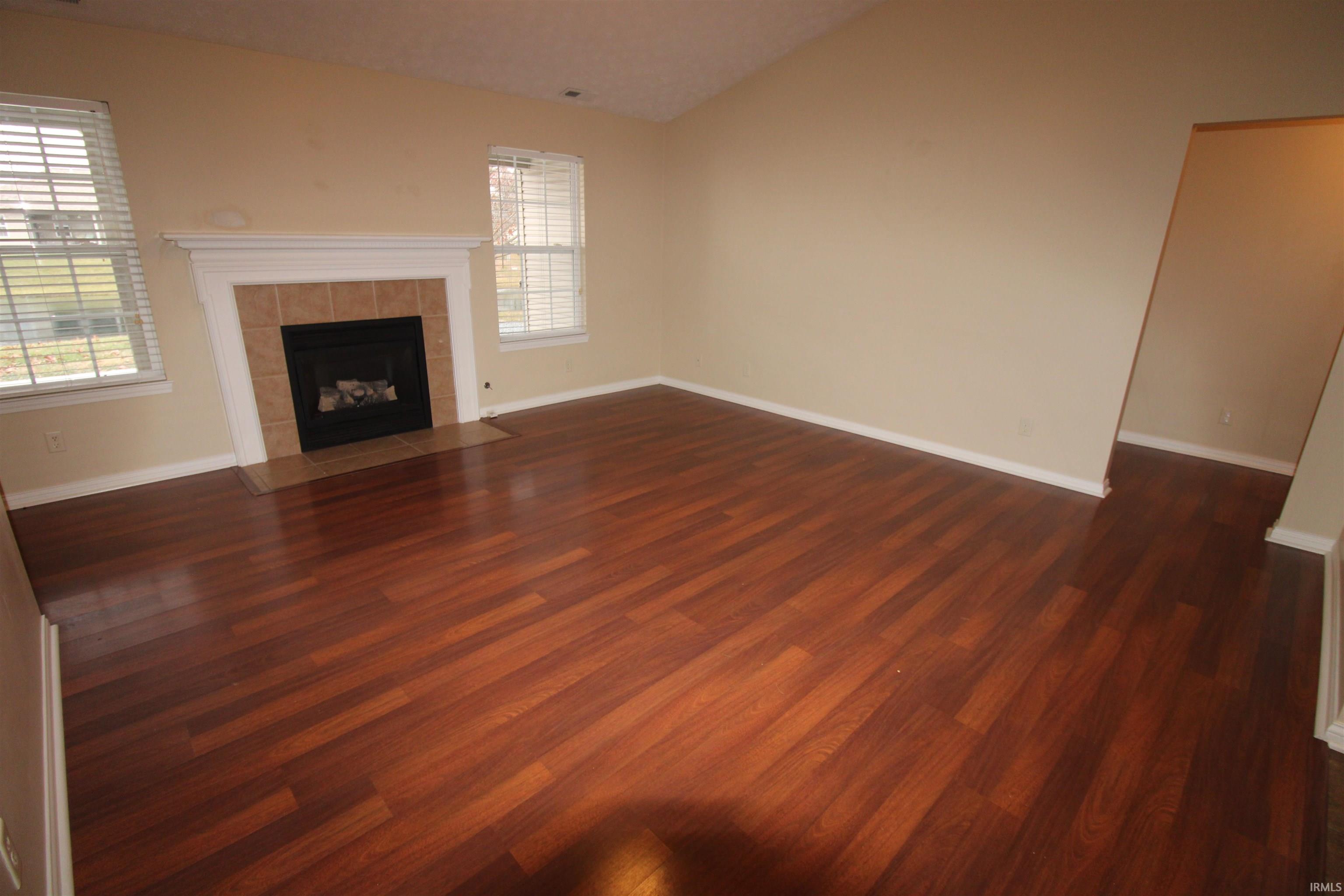 9803 Clippinger Road Evansville, IN 47725 - Photo 5 of 26 Gallery Image 5