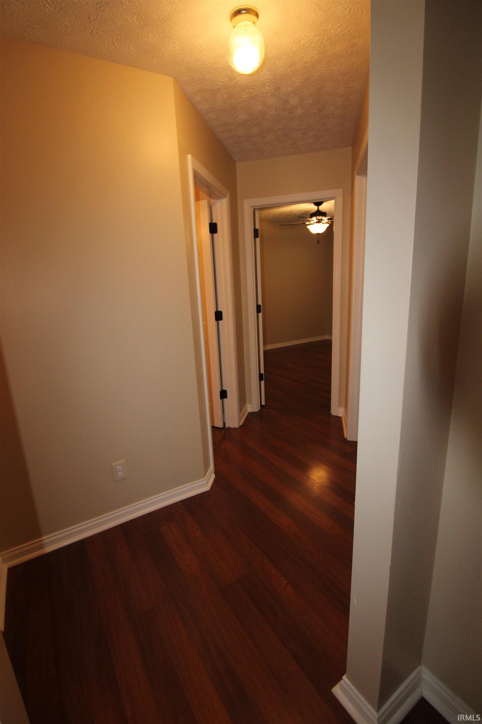 9803 Clippinger Road Evansville, IN 47725 - Photo 8 of 26 Gallery Image 8