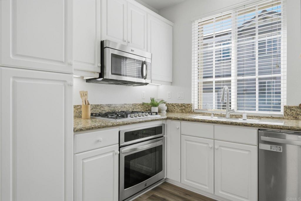 2855 Bear Valley Road Chula Vista, CA 91915 - Photo 10 of 46