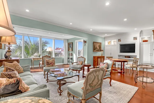 $2,150,000 | 44 Cocoanut Row, Unit 302B, Palm Beach, FL 33480